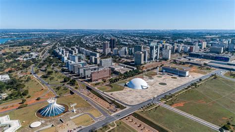 why did brasilia become the capital of brazil
